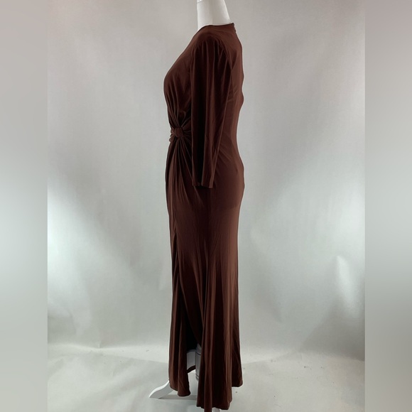 Ieena for Mac Duggal Keyhole Draped Gown, 8 (flaw) - Picture 6 of 12